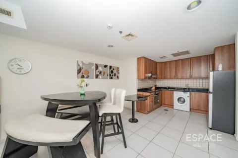 Appartement te huur in Dubai Marina, Dubai, VAE 2 slaapkamers, 110 vr.m., nr 738533 - foto 5