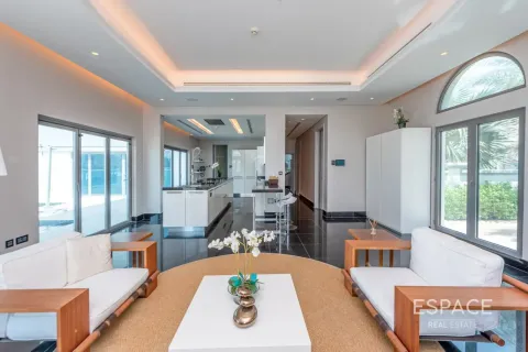 Vila v Palm Jumeirah, Dubai, SAE 5 ložnice, 650 m² Č.: 738293 - fotografie 3