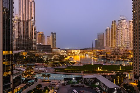 Korter asukohaga Downtown Dubai (Downtown Burj Dubai), AÜE: 2 magamistoaga, 153 m² Nr 734158