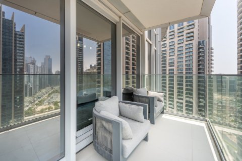 Apartment in Downtown Dubai (Downtown Burj Dubai), UAE 2 bedrooms, 160 sq.m. № 734159 - photo 18