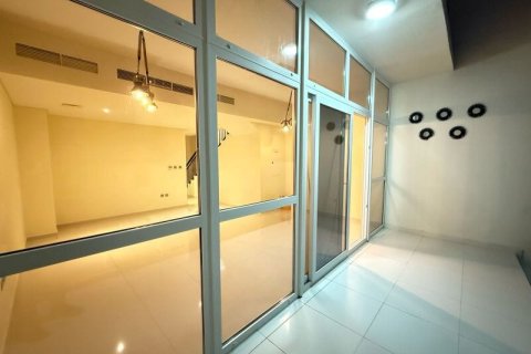 ویلا برای اجاره در Dubai، امارات متحده عربی 2 خوابه ، 133 متر مربع ، شماره 713688 - تصویر 16