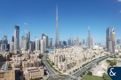 Downtown Dubai (Downtown Burj Dubai), UAE의 임대용 아파트 침실 2개, 154제곱미터 번호 698578 - 사진 1