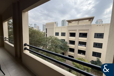 Apartemen di AL JAZ di Greens, Dubai, UEA 3 kamar tidur, 150 m2 nomor 698580 - foto 4