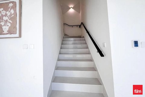 Vilă de închiriat în Dubai, EAU 4 dormitoare, 231 mp.  №689323 - poză 9