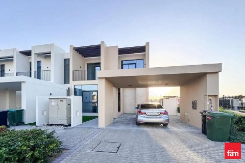 Vilă de închiriat în Dubai, EAU 4 dormitoare, 231 mp.  №689323 - poză 10