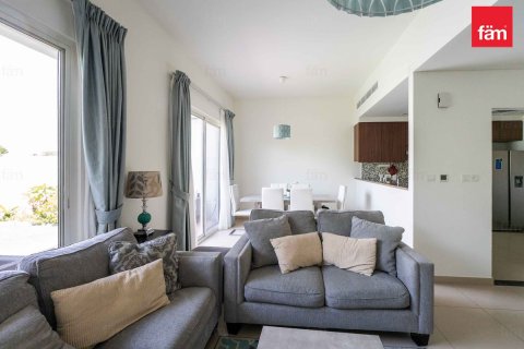 Řadový dům v Dubai, SAE 3 ložnice, 182 m² Č.: 702530 - fotografie 4
