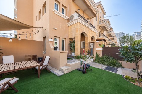 Townhouse di Jumeirah Village Circle, Dubai, UEA 3 kamar tidur, 195.38 m2 nomor 750201 - foto 2