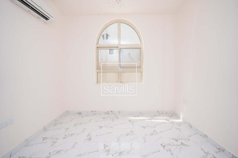 Villa zur Miete in Muroor Area, Abu Dhabi, VAE 6 Schlafzimmer, 499.91 m2 Nr. 766890 - Foto 7