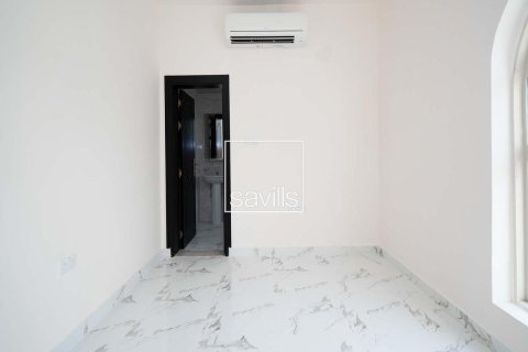 Villa zur Miete in Muroor Area, Abu Dhabi, VAE 6 Schlafzimmer, 499.91 m2 Nr. 766890 - Foto 8