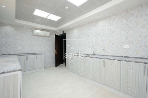 Villa zur Miete in Muroor Area, Abu Dhabi, VAE 6 Schlafzimmer, 499.91 m2 Nr. 766890 - Foto 12