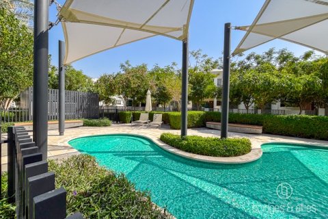 Villa in Tilal Al Ghaf, Dubai, UAE 3 bedrooms, 145 sq.m. № 689615 - photo 20