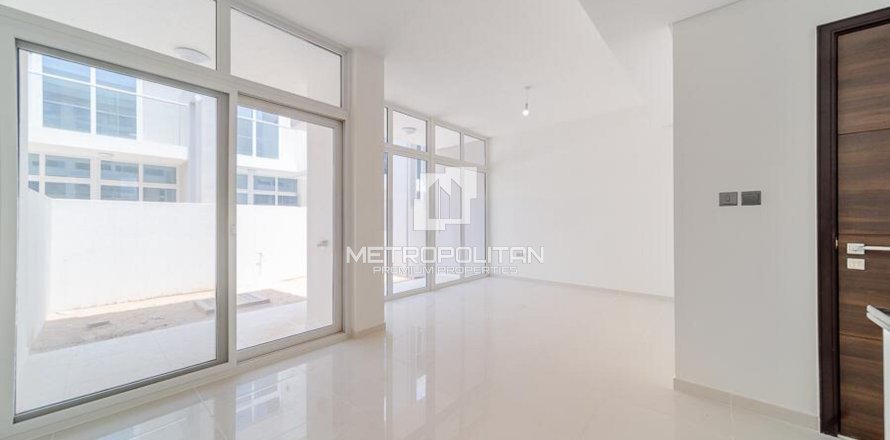 تاون هاوس في داماك هيلز (أكويا باي داماك)، دبي 3 غرفة نوم ، 112 متر مربع . ر قم 663468