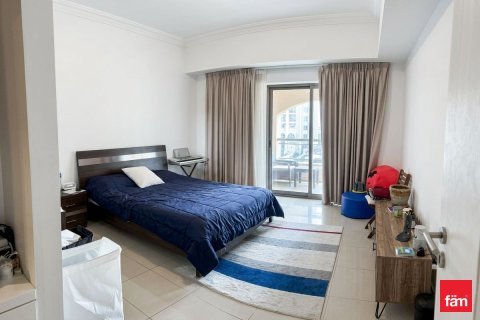 Apartment in Palm Jumeirah, Dubai, UAE 1 bedroom, 121.3 sq.m. № 712714 - photo 4