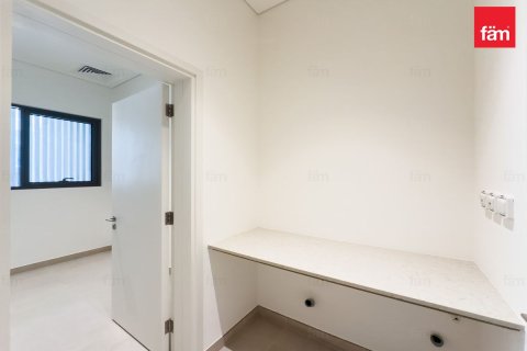 Таунхаус Дубай, БАӘ-да 3 жатын бөлмелер, 287.5 м² № 712713 - фото 13