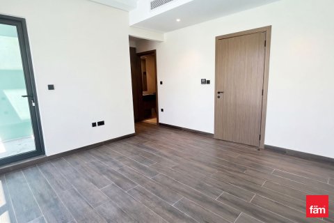 Таунхаус Дубай, БАӘ-да 4 жатын бөлмелер, 144 м² № 712716 - фото 2