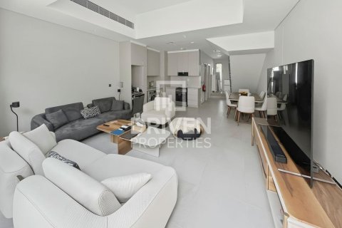 Townhouse de vânzare în Mohammed Bin Rashid City, Dubai, EAU 2 dormitoare, 111.95 mp.  №765054 - poză 2
