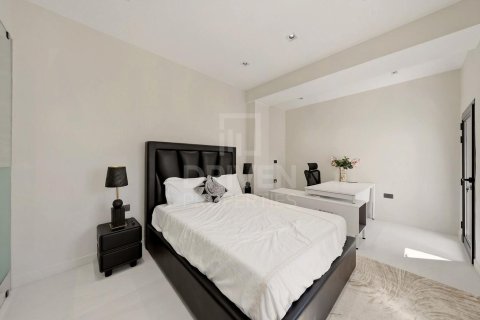 Villa in Jumeirah, Dubai, UAE 6 bedrooms, 544.69 sq.m. № 765055 - photo 20