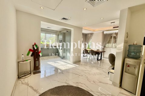 Villa te huur in The Springs, Dubai, VAE 2 slaapkamers, 166.66798200 vr.m., nr 651055 - foto 10