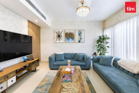 Σπίτι σε Tilal Al Ghaf, Dubai, ΗΑΕ 3 υπνοδωμάτια, 140.4 τ.μ. Αρ. 708262 - φωτογραφία 2