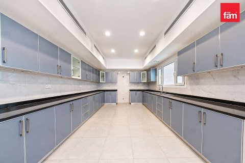 Villa Dubaijā, AAE 5 istabas, 930.2 m2 Nr. 708257 - attēls 26