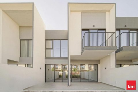 Купити таунхаус в Дубай, ОАЕ 3 спальні, 174м2, № 668699 - фото 1