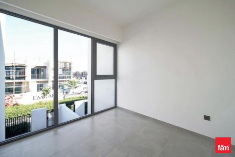 Купити таунхаус в Дубай, ОАЕ 3 спальні, 174м2, № 668699 - фото 3