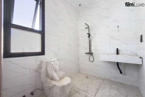 Vilë në Al Barsha, Dubai, Emiratet e Bashkuara Arabe 4 dhoma gjumi, 929 m2. № 668700 - Foto 23