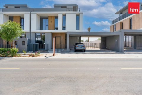 Villa uthyres i Dubai, UAE 4 sovrum, 302.1 kvm Nr. 668702 - fotografi 3
