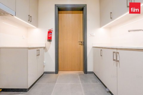 Villa uthyres i Dubai, UAE 4 sovrum, 302.1 kvm Nr. 668702 - fotografi 15