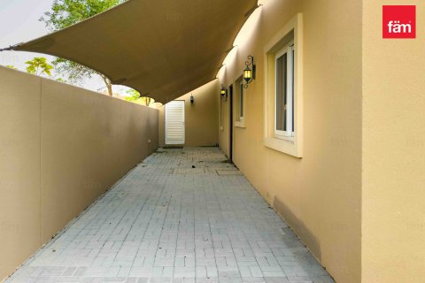 Vila di Dubai, UEA 4 kamar tidur, 510 m2 nomor 638361 - foto 29