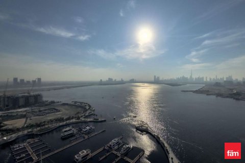 Apartment til salg i Dubai, UAE 2 soveværelser, 156.2 kvm № 638355 - foto 4