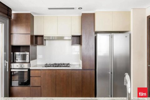 Apartment til salg i Dubai, UAE 2 soveværelser, 156.2 kvm № 638355 - foto 5