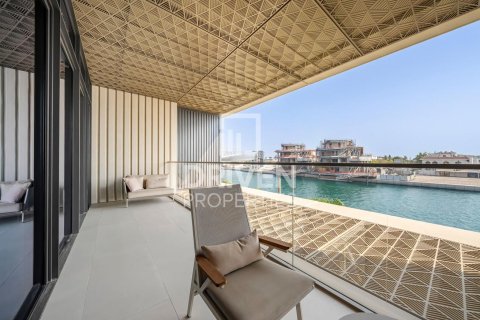 Διαμέρισμα σε Jumeirah, Dubai, ΗΑΕ 3 υπνοδωμάτια, 300 τ.μ. Αρ. 653564 - φωτογραφία 3