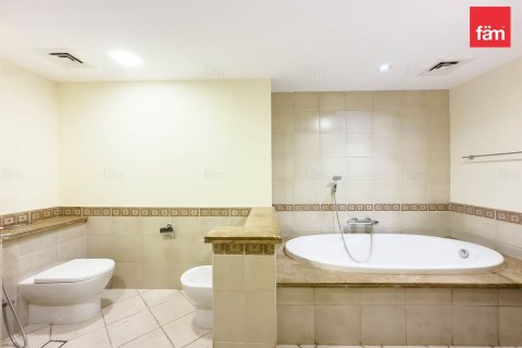 Apartamento en alquiler en Palm Jumeirah, Dubai, EAU 2 dormitorios, 167.8 m2 № 633851 - foto 28
