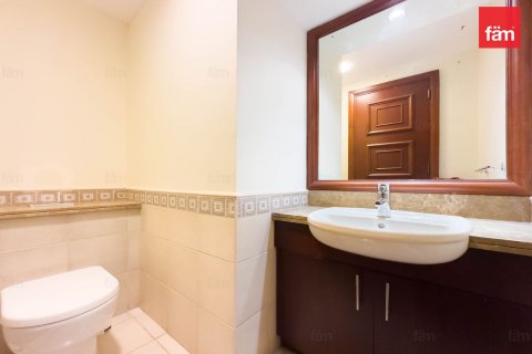 Apartamento en alquiler en Palm Jumeirah, Dubai, EAU 2 dormitorios, 167.8 m2 № 633851 - foto 9