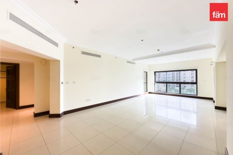 Apartamento en alquiler en Palm Jumeirah, Dubai, EAU 2 dormitorios, 167.8 m2 № 633851 - foto 2