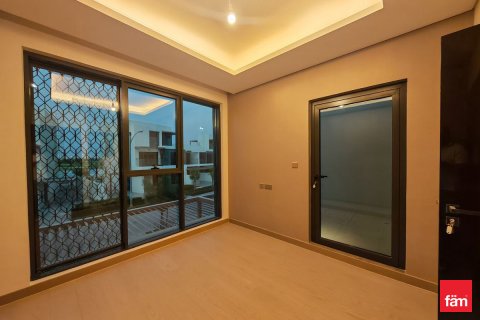 Řadový dům v Dubai, SAE 4 ložnice, 138.8 m² Č.: 633852 - fotografie 9