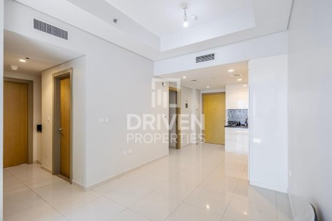Apartment in Business Bay, Dubai, UAE 2 bedrooms, 88 sq.m. № 653984 - photo 1