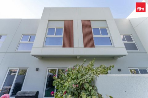 Dubai, संयुक्त अरब अमीरात में विला, 3 बेडरूम, 163 वर्ग मीटर, संख्या 754988 - फ़ोटो 10