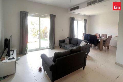 Dubai, संयुक्त अरब अमीरात में विला, 3 बेडरूम, 163 वर्ग मीटर, संख्या 754988 - फ़ोटो 12