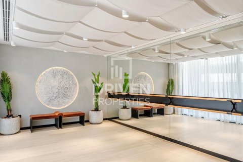 Apartmen di Jumeirah Village Circle, Dubai, UAE 2 bilik tidur, 98 meter persegi № 653992 - foto 15