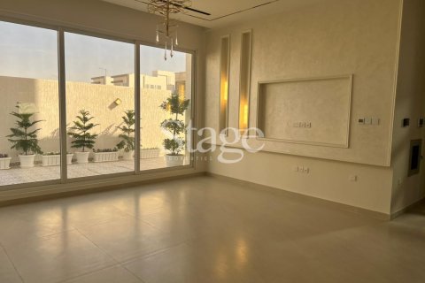 Vilă de vânzare în Tilal City, Sharjah, EAU 4 dormitoare, 409 mp. №668631 - poză 4