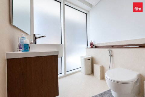 Lägenhet uthyres i Business Bay, Dubai, UAE 2 sovrum, 192.2 kvm Nr. 711699 - fotografi 22