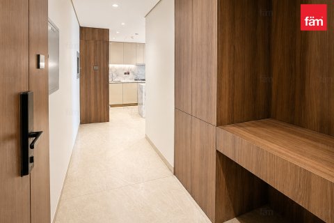 Apartmen di Dubai, UAE 1 bilik tidur, 75.2 meter persegi № 711698 - foto 11