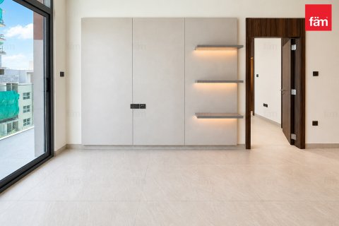 Apartmen di Dubai, UAE 1 bilik tidur, 75.2 meter persegi № 711698 - foto 4