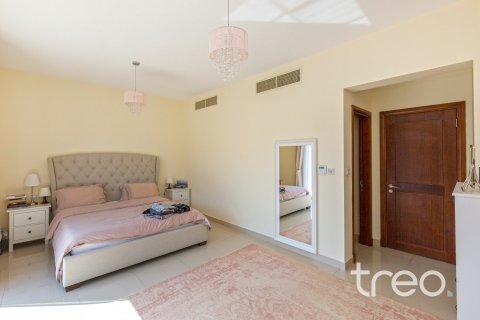 Arabian Ranches 2, Dubai, UAE의 임대용 빌라 침실 5개, 375.14제곱미터 번호 733488 - 사진 16