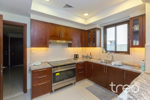 Arabian Ranches 2, Dubai, UAE의 임대용 빌라 침실 5개, 375.14제곱미터 번호 733488 - 사진 12