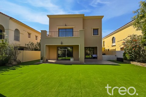 Arabian Ranches 2, Dubai, UAE의 임대용 빌라 침실 5개, 375.14제곱미터 번호 733488 - 사진 2