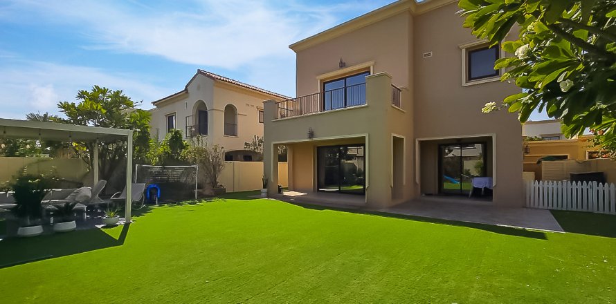 Arabian Ranches 2, Dubai, UAE의 빌라 침실 5개, 375.14제곱미터 번호 733488