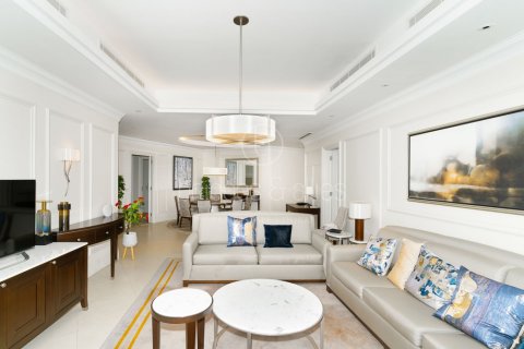 Huoneisto Downtown Dubai (Downtown Burj Dubai), Arabiemiraatit 3 makuuhuonetta, 203 m2 № 712288 - kuva 5